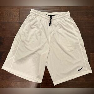 Men’s Nike Layup 2.0 White/Black Swoosh Logo Basketball Shorts- Size Large